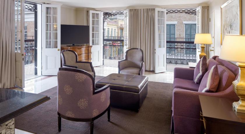 Bild av Two Bedroom Suite - King Bed - Bourbon St. Balcony (Semi Private) -Sofa Bed 0