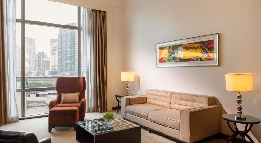 Image of Fairmont Gold Corner Suite 6