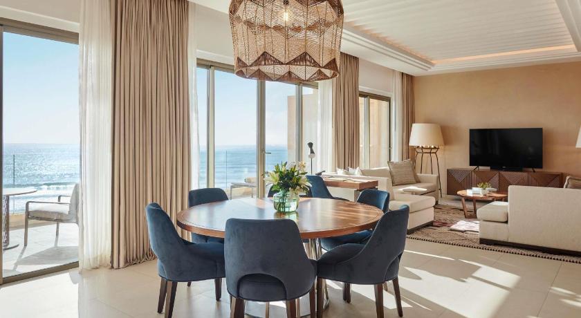 Image of Fairmont One bedroom suite 6
