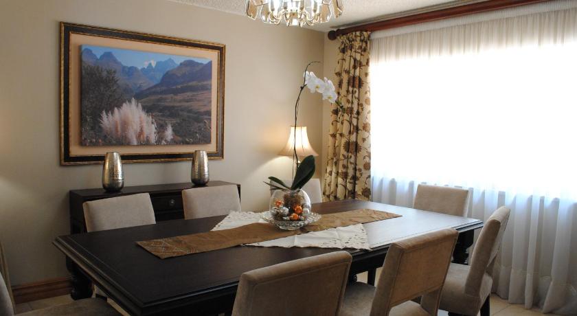 125 on Van Buuren Road Guest House photo