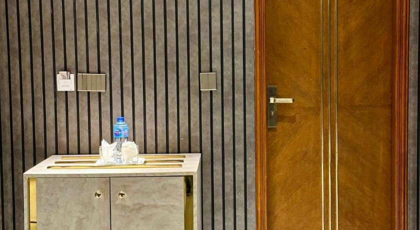 Walnut Hotel Islamabad - image 11