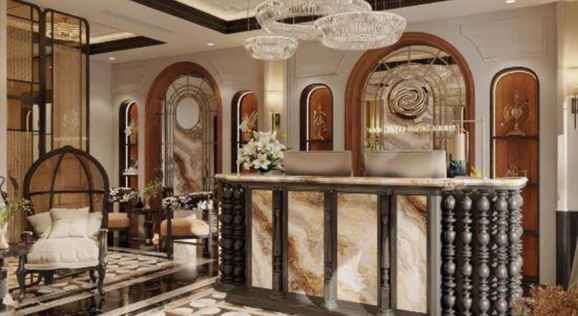 San Quinze Hanoi Hotel - image 2