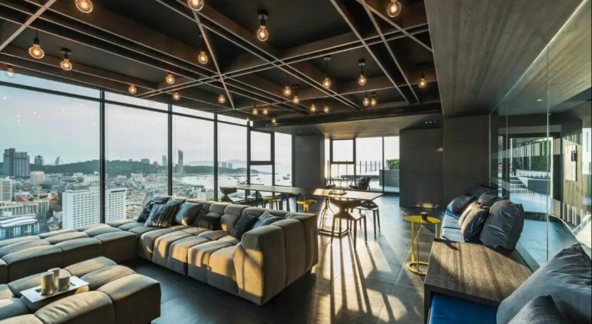 파타야 씨뷰 2베드룸 유닛 센트럴 파타야 (Sea View 2 Bed Room Unit Central Pattaya) 4성급 게스트하우스 레스토랑