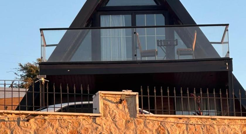 Umm Aljulud Cottages 02