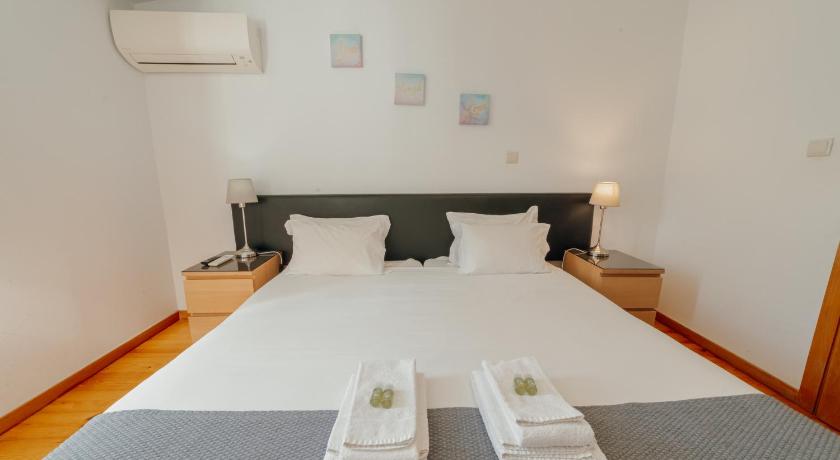 Dear Porto Guest House - image 45