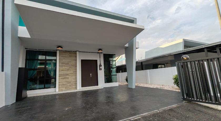 拉哈特 Starhill Lake Retreat 3星级 单人房 泳池