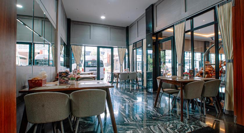 The Quadrant Hotel - image 24