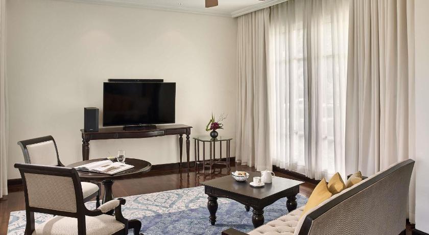 Image of JUNIOR SUITE, Club Millésime Access, 1 King Bed, Private Balcony and garden view 6