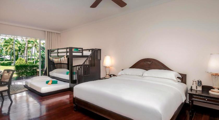 Image of Family Room, 1 King bed, Triple bunk beds with Private Balcony 8