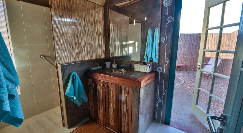 Casita La Brea photo
