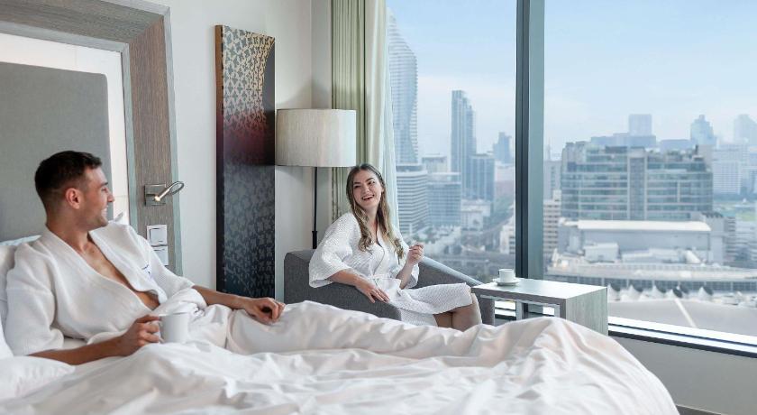 รูปของห้องมาตรฐานพร้อมเตียงคู่ 1 เตียง (Standard Room with 1 Double Bed) 1