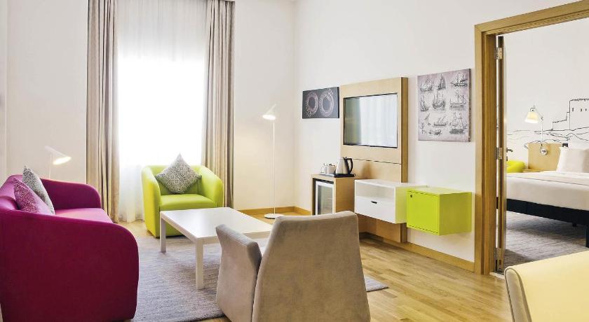 Image of Executive Suite with 1 double bed 5