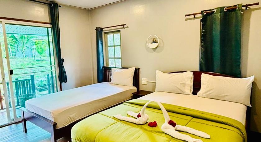 Image of Triple Room with Balcony 3