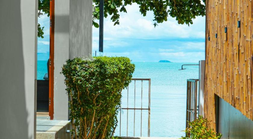 コ・サムイ The Strand Resort Samui 3つ星 ホテル 客室