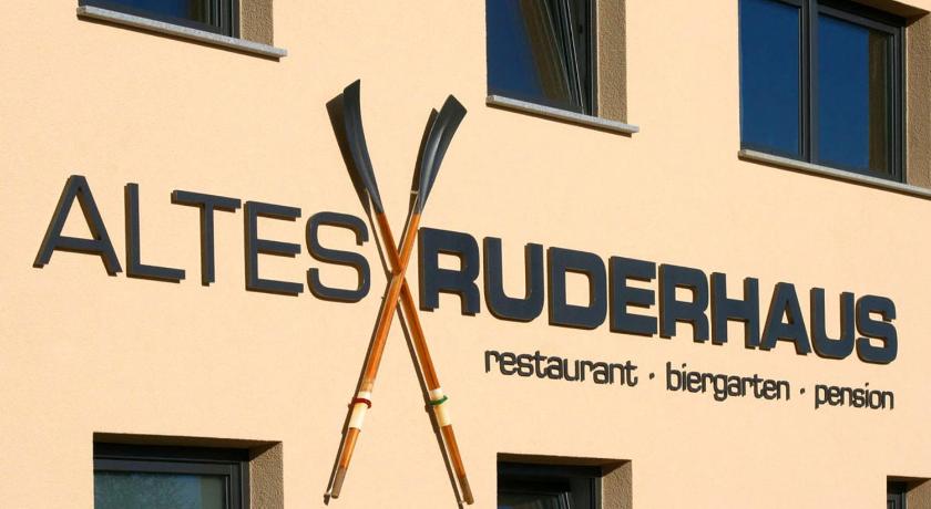 Altes Ruderhaus — Hotel in Worms