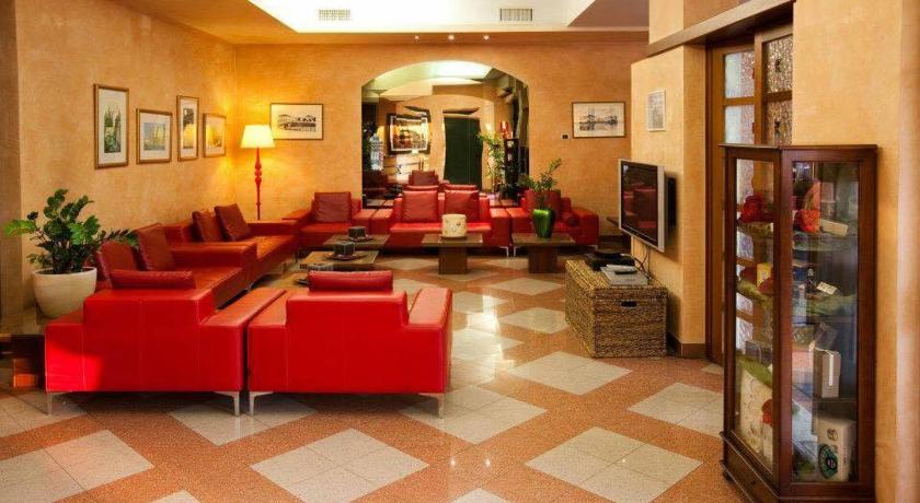 Hotel Valbrenta photo