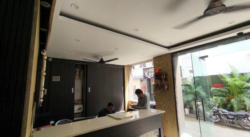 Hotel Aashray - image 11