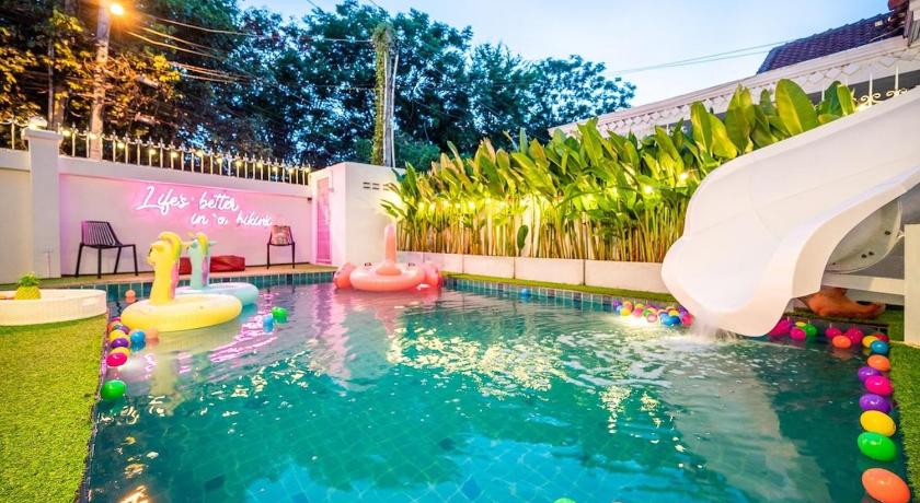 Image of Villa with Private Pool 4