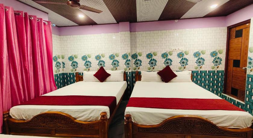 THIRUNALLAR Udhayam Residency INN