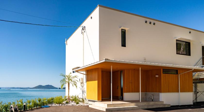 高松 Nagisato Villa Clover 4つ星 宿泊施設 プール
