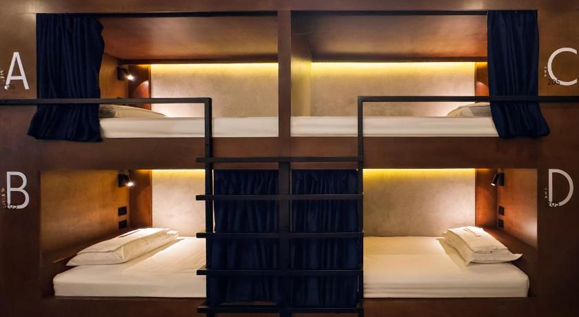 Image of Bed in 4-Bed Female Dormitory Room 0