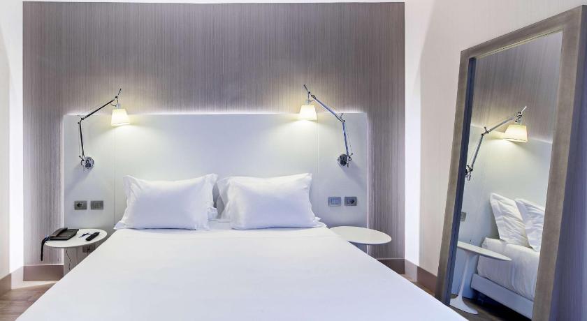 Фото: Номер Стандарт (Standard Room) 11