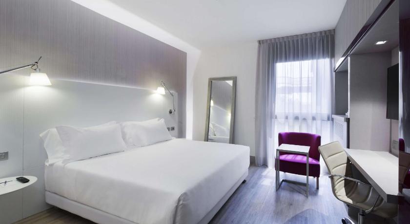 Фото: Номер Стандарт (Standard Room) 6