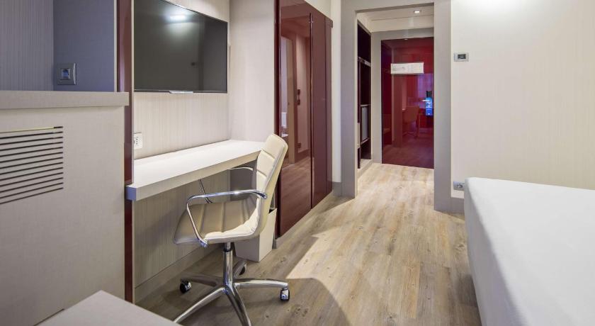 Фото: Номер Стандарт (Standard Room) 14