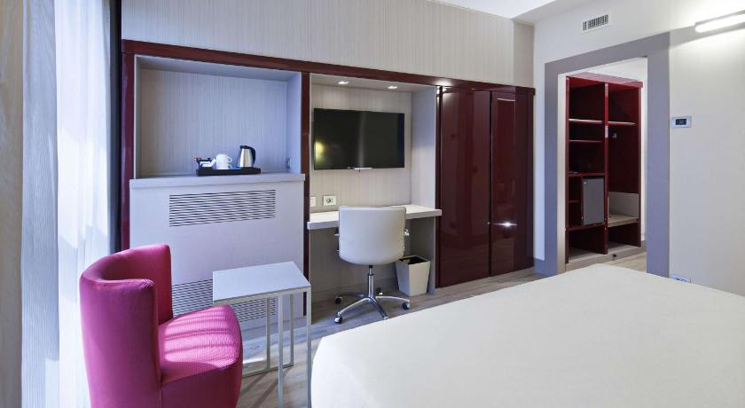 Фото: Номер Стандарт (Standard Room) 7