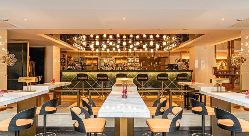 Montien Hotel Surawong Bangkok - image 16