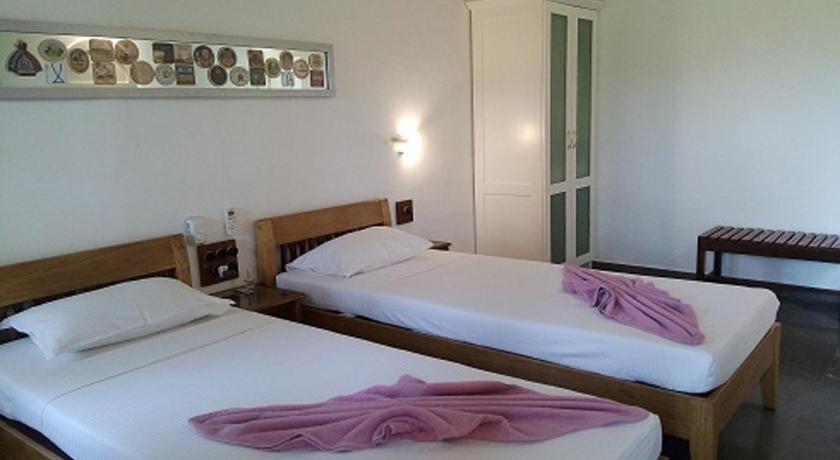 Standard Twin Bed Room, Cavala The Seaside Resort in Goa
