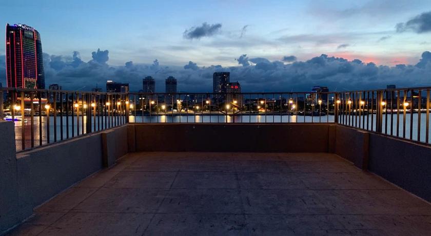 岘港 Vitalis Riverside Hotel 2星级 酒店 景观