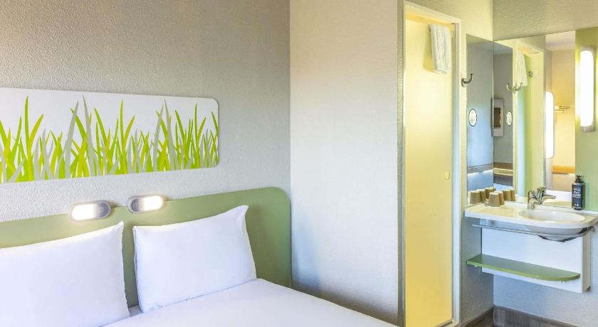 Standard Room with 1 double bed and a bunk bed - Maximum 3 guests fotója 8