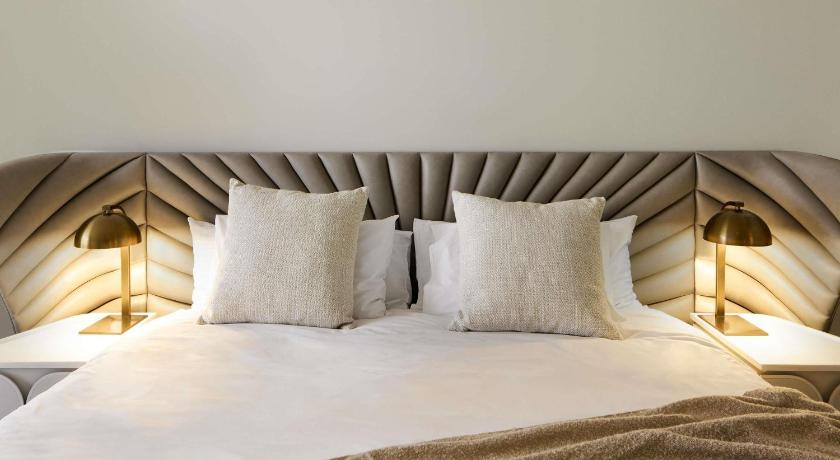 Deluxe Guest Room with King Bed fotója 1