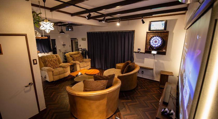 沖縄本島 Cinema Resorts 1 3つ星 宿泊施設 外観