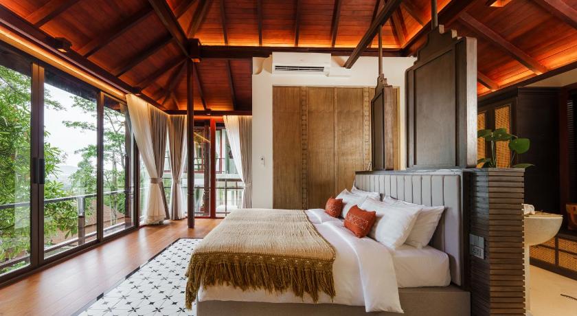 Image of 3 Bedroom Premium Waterfall Pool Villa 0