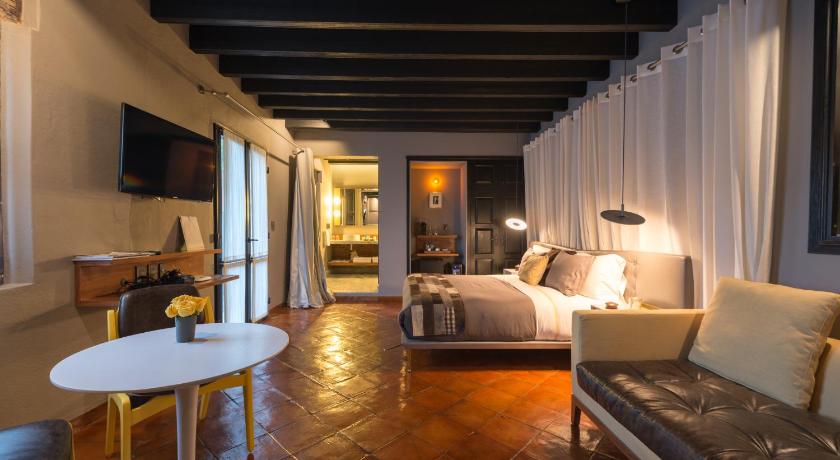 Dos Casas Hotel & Spa a Member of Design Hotels