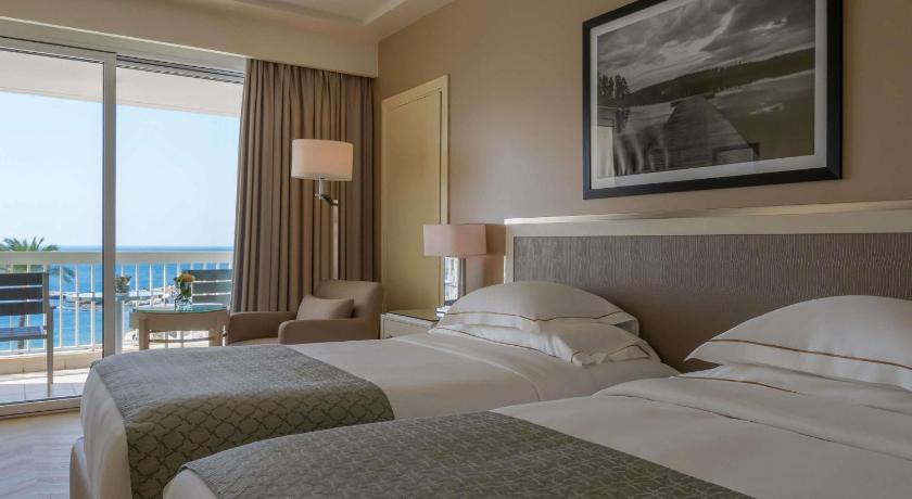 Image of Deluxe Twin Sea View 4