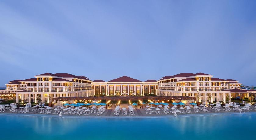 Rixos Water World Aktau
