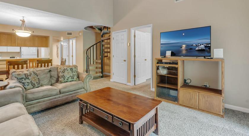 Image of Three-Bedroom Apartment 4