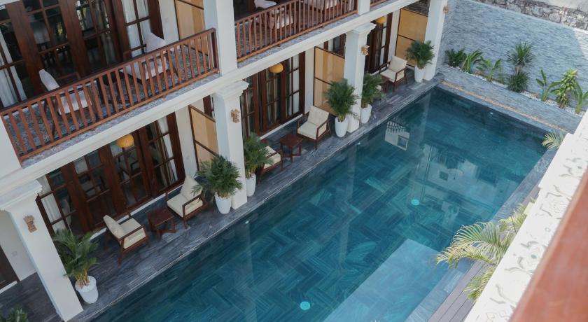 The Secret Luang Prabang - image 4
