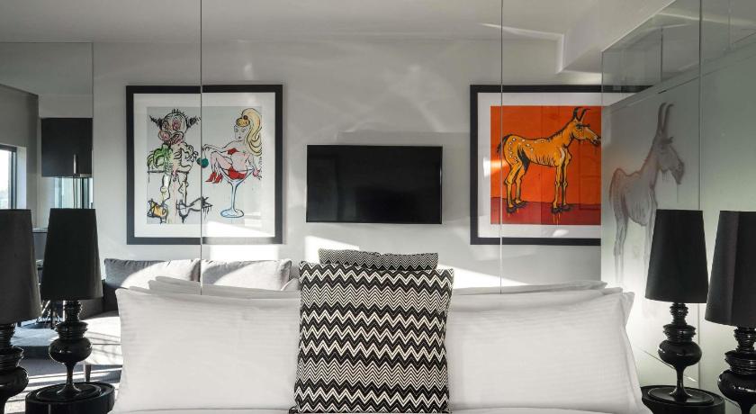 Image of Studio Suite 5