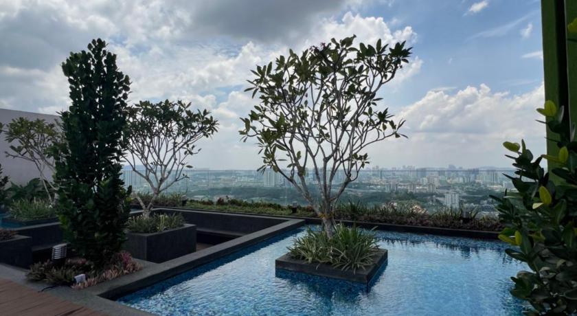 TheRiv Boutique Suites KLSentral by SuiteDwellings - image 7