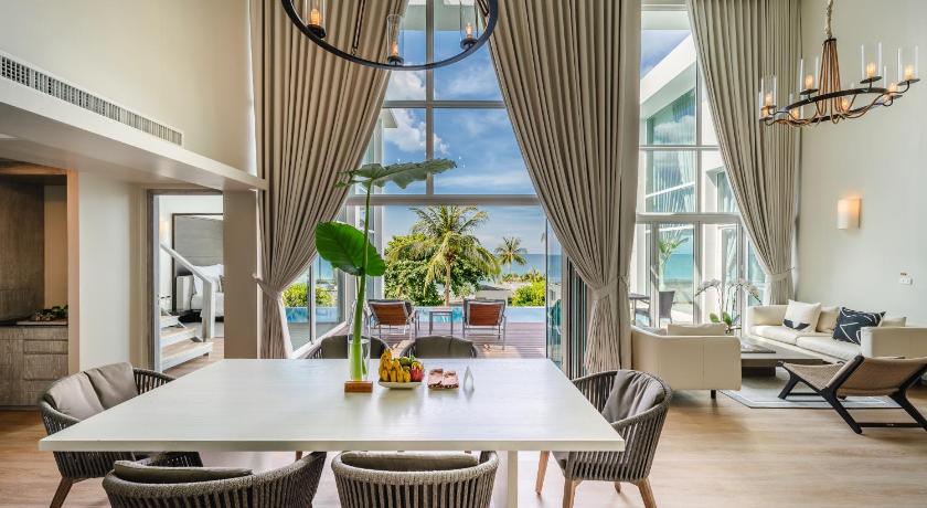 Image of 4 Bedroom Beachfront Villa 15