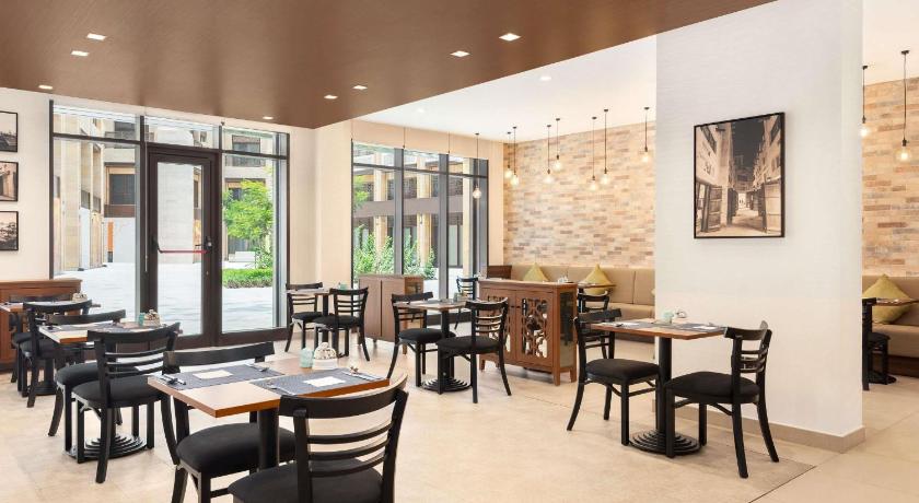 ibis Styles Dubai Gold District - image 13