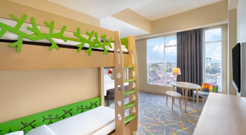 Ibis Styles Malang Hotel - image 50