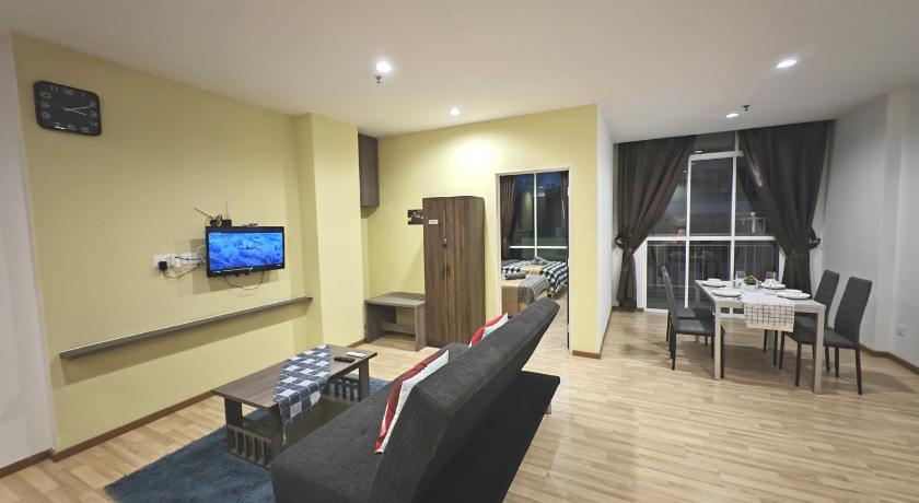 Image of One-Bedroom Apartment 6