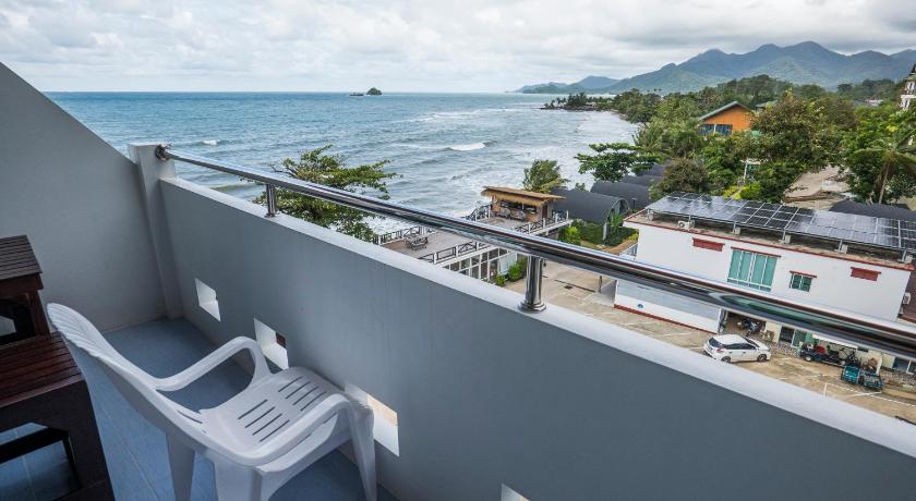 Image of Superior Double Room Floor 5 1