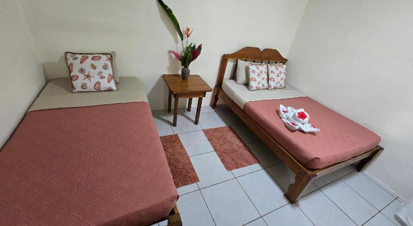Image of Budget Triple Room 3