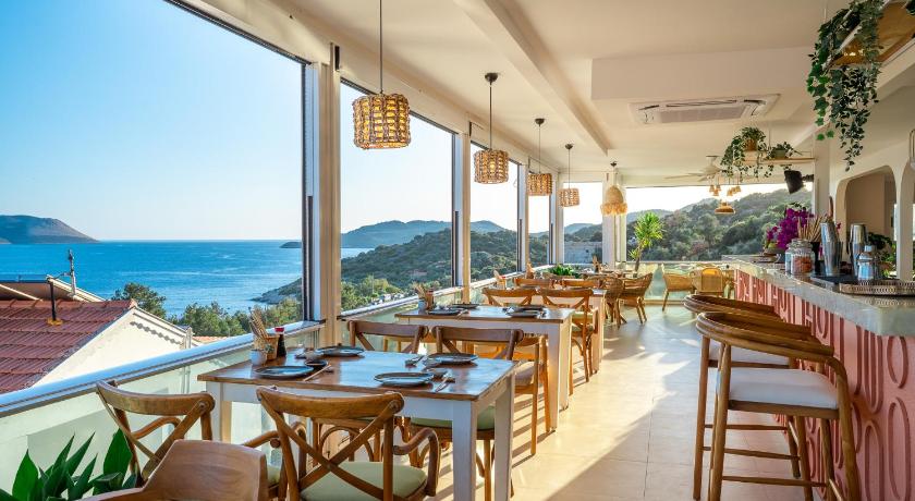 Hideaway Hotel - image 16